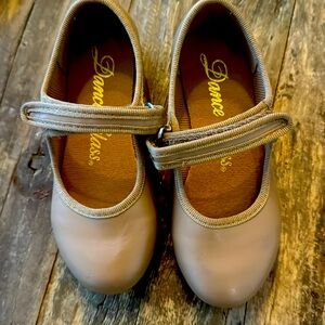 Dance class tap shoes